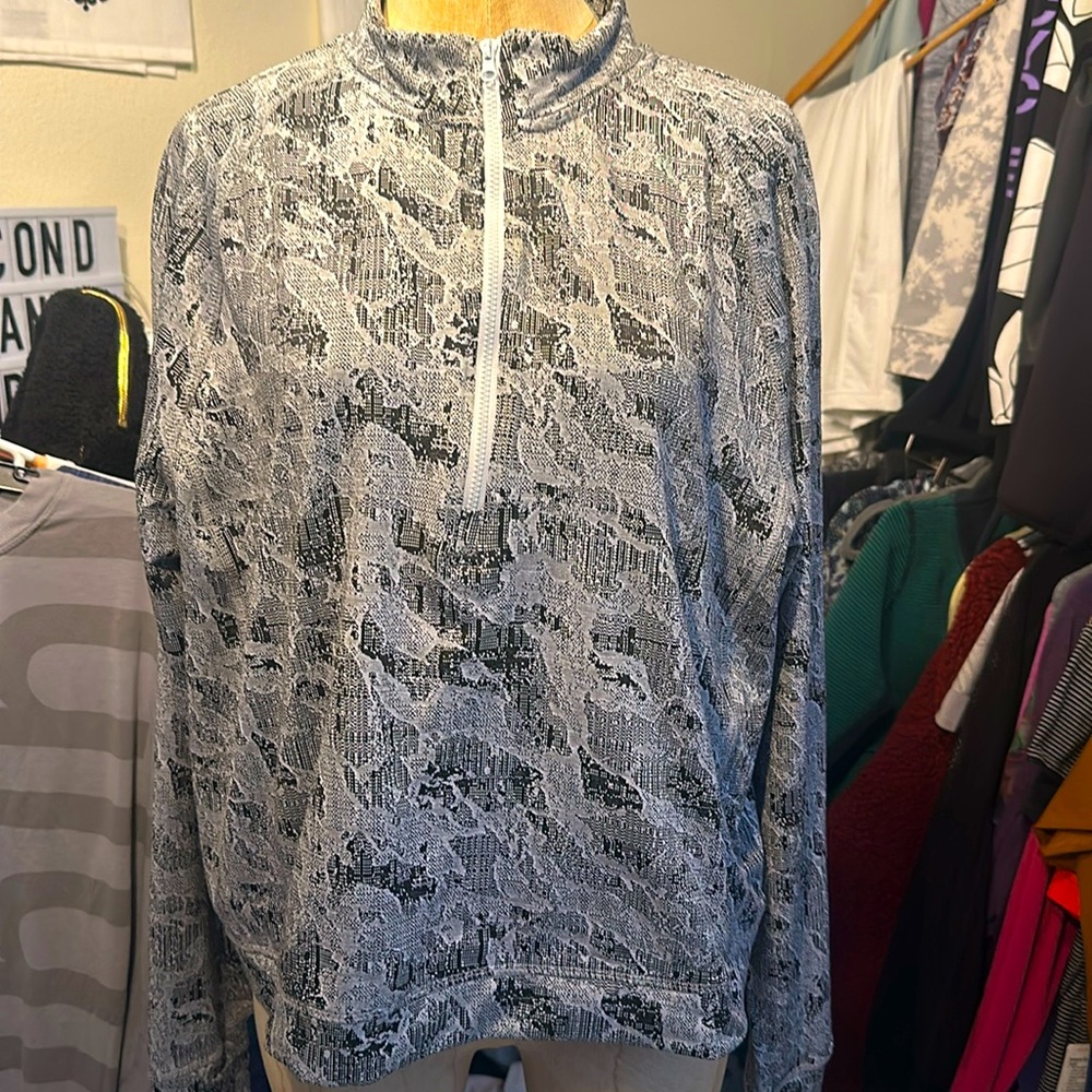 Women’s Spyder Half Zip Pullover XL